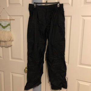 Columbia, women’s light weight ski pants